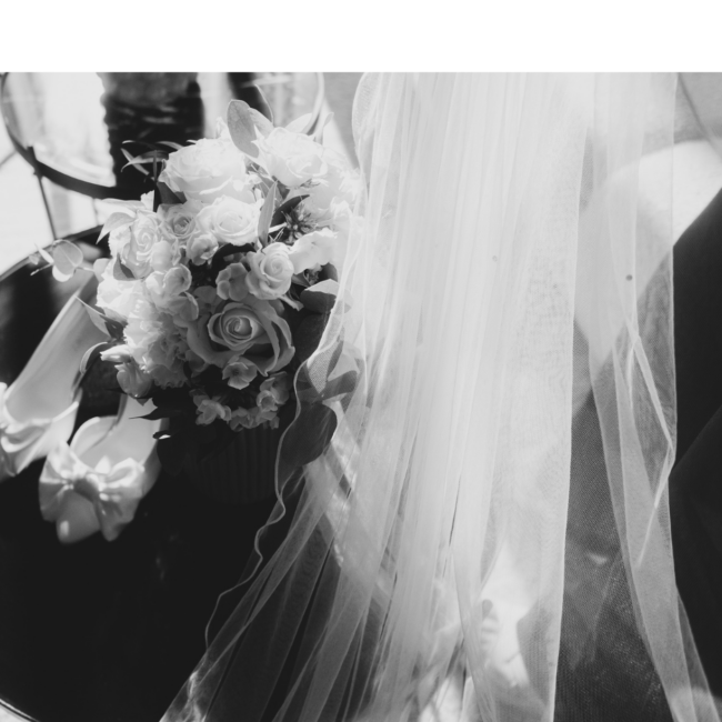 black and white bridal veil floral wedding detail